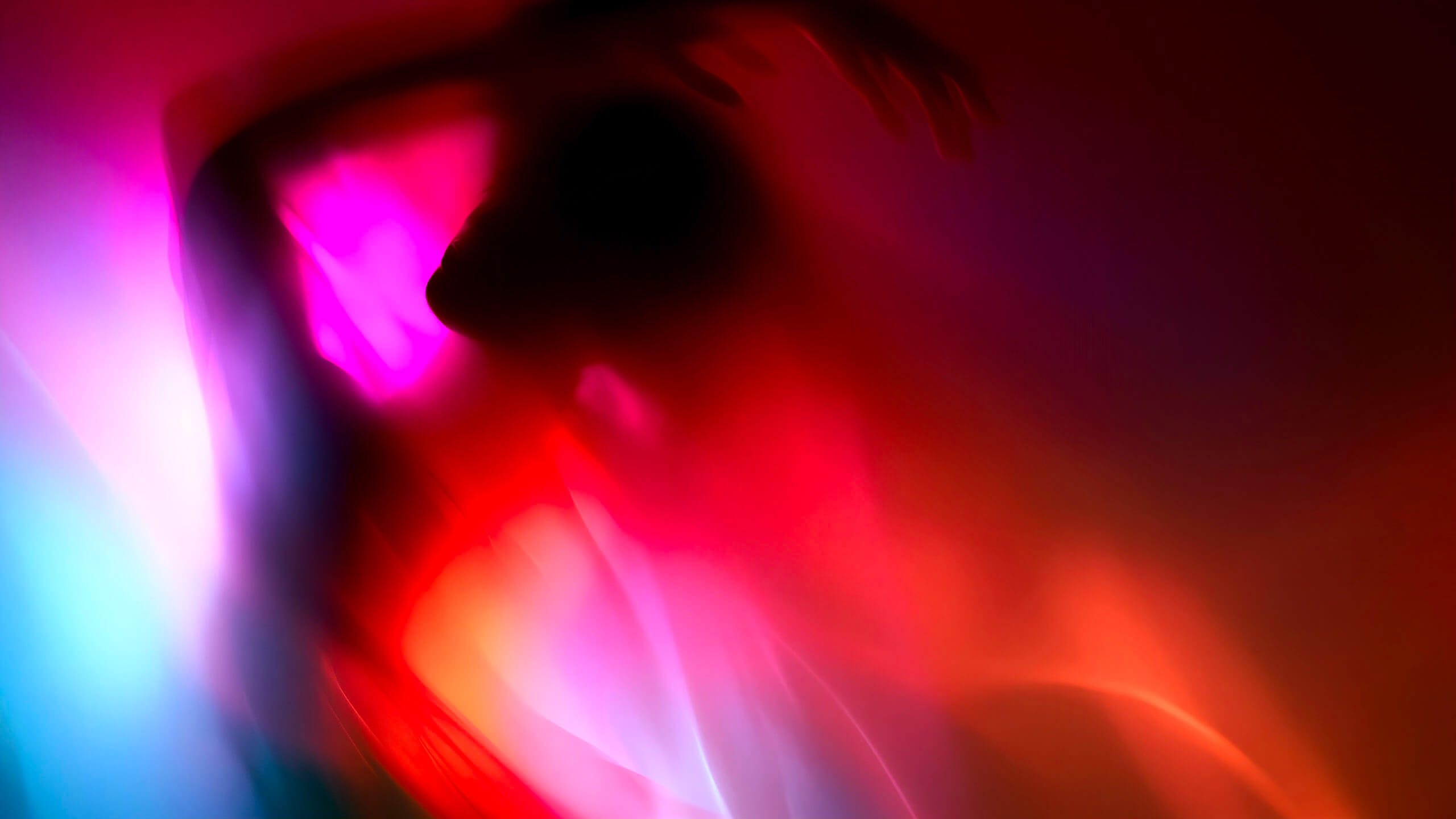 Dancers7-4K (0-00-15-17)